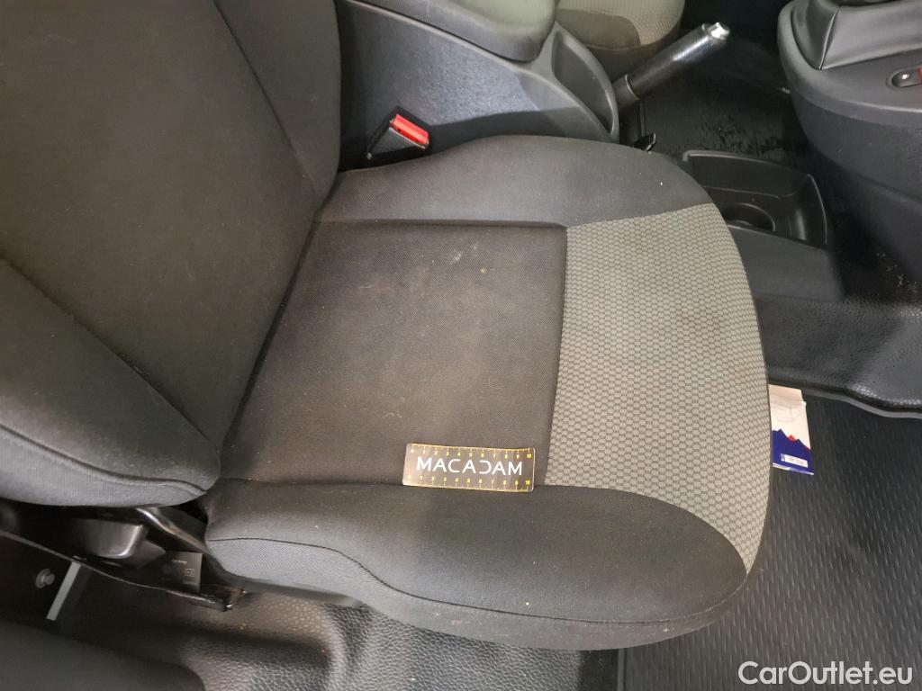  Renault  Kangoo  II Express Maxi Extra (Série Spéciale) 1.5 dCi 95CV BVM6 E6dT #47