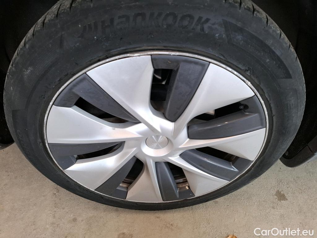  Tesla  Model Y TESLA  / 2021 / 5P / SUV RWD #2