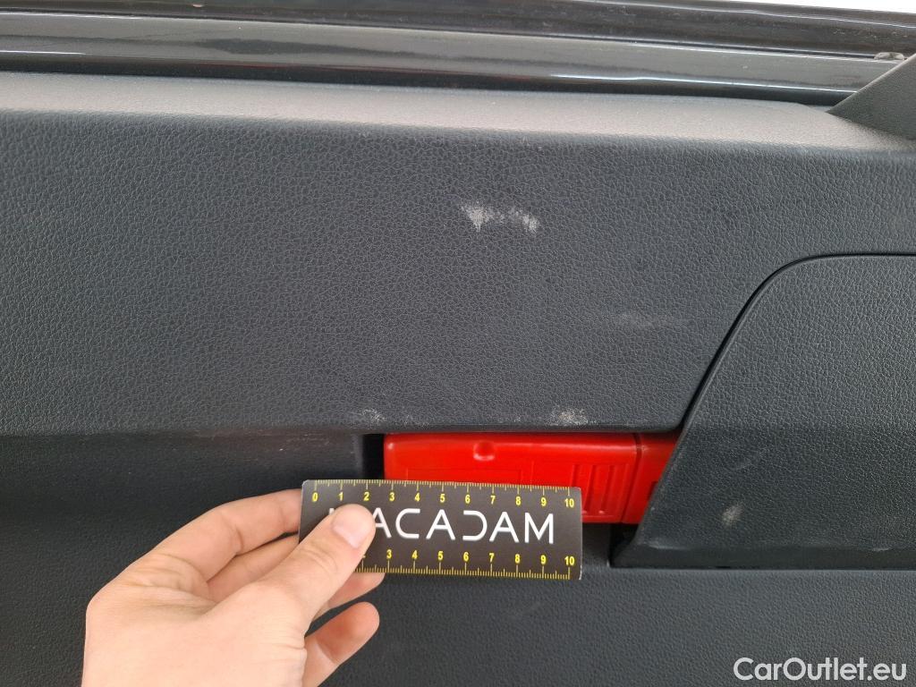  Volkswagen  Passat VOLKSWAGEN  SW / 2019 / 5P / Break 2.0 TDI 150 SCR DSG7 SW LOUNGE #20