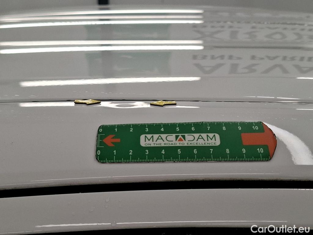  Toyota  Yaris TOYOTA  Hybride / 2019 / 5P / Berline Hybride 116h France #10