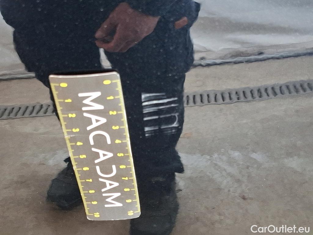  Volkswagen  Tiguan VOLKSWAGEN  Allspace / 2017 / 5P / SUV 1.5 TSI 150 EVO DSG7 Carat #7