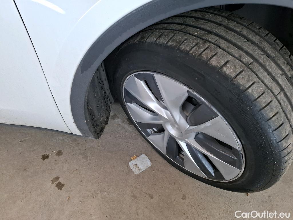  Tesla  Model Y TESLA  / 2021 / 5P / SUV RWD #6