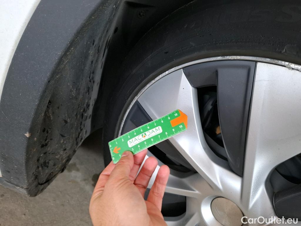  Tesla  Model Y TESLA  / 2021 / 5P / SUV RWD #11