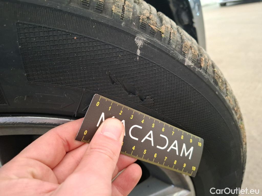  Volkswagen  Passat VOLKSWAGEN  SW / 2019 / 5P / Break 2.0 TDI 150 SCR DSG7 SW LOUNGE #5