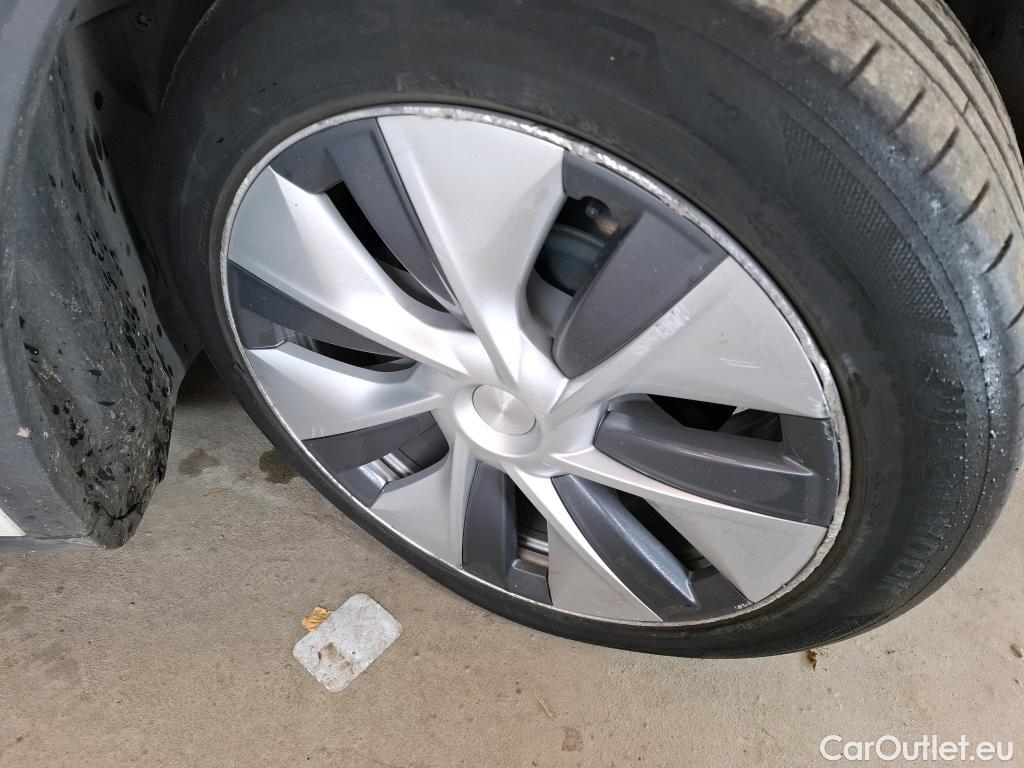  Tesla  Model Y TESLA  / 2021 / 5P / SUV RWD #7