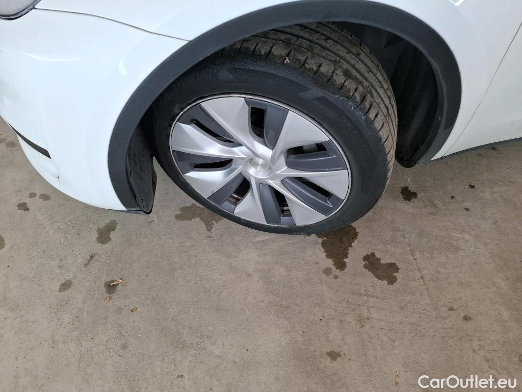  Tesla  Model Y TESLA  / 2021 / 5P / SUV RWD #34