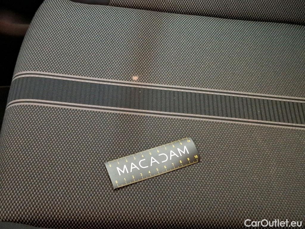  Volkswagen  T-ROC VOLKSWAGEN  / 2017 / 5P / SUV 1.5 TSI 150 EVO LOUNGE BUSINESS DSG7 #15