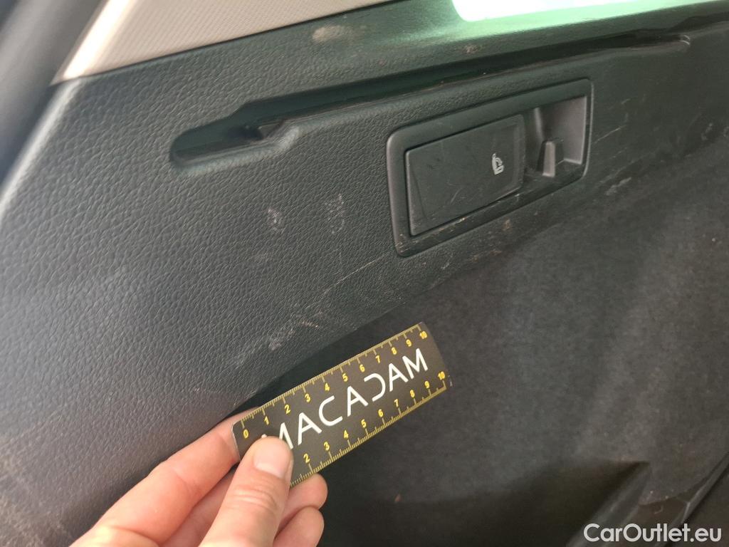  Volkswagen  Passat VOLKSWAGEN  SW / 2019 / 5P / Break 2.0 TDI 150 SCR DSG7 SW LOUNGE #23