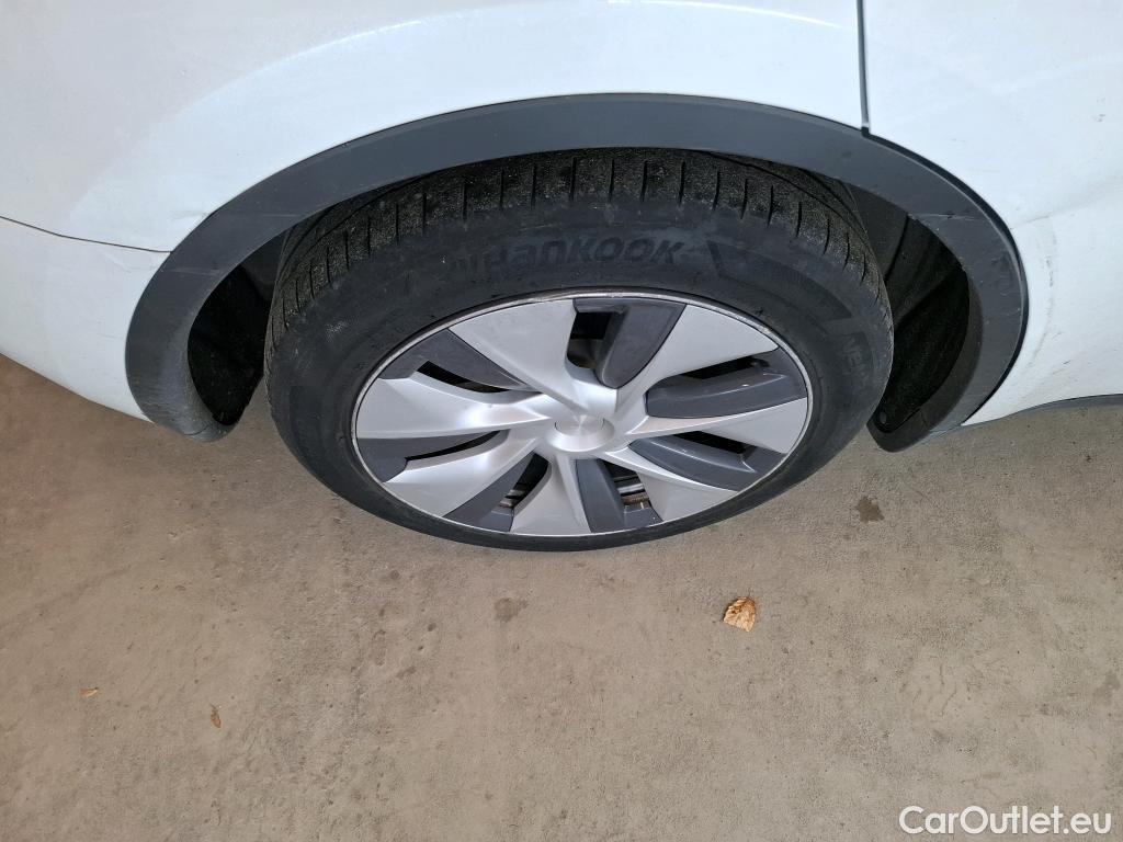  Tesla  Model Y TESLA  / 2021 / 5P / SUV RWD #1