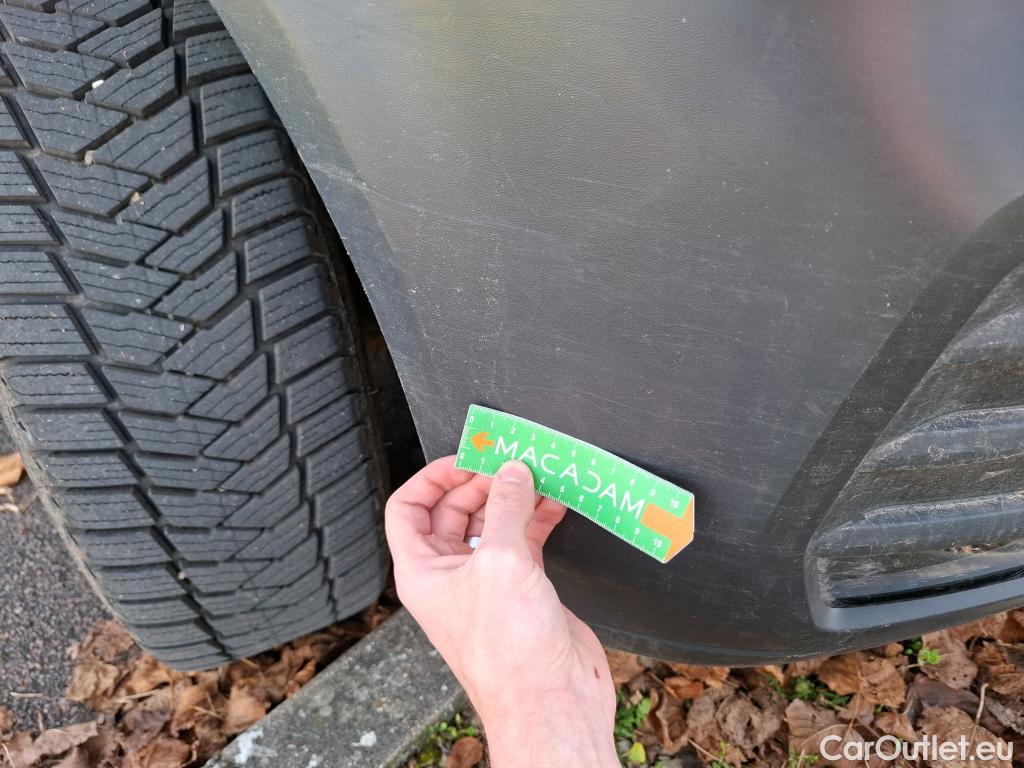  Volkswagen  Transporter VOLKSWAGEN  / 2019 / 4P / Fourgon tôlé 2.0 TDi 150 4MO L1H1 Business Line #4