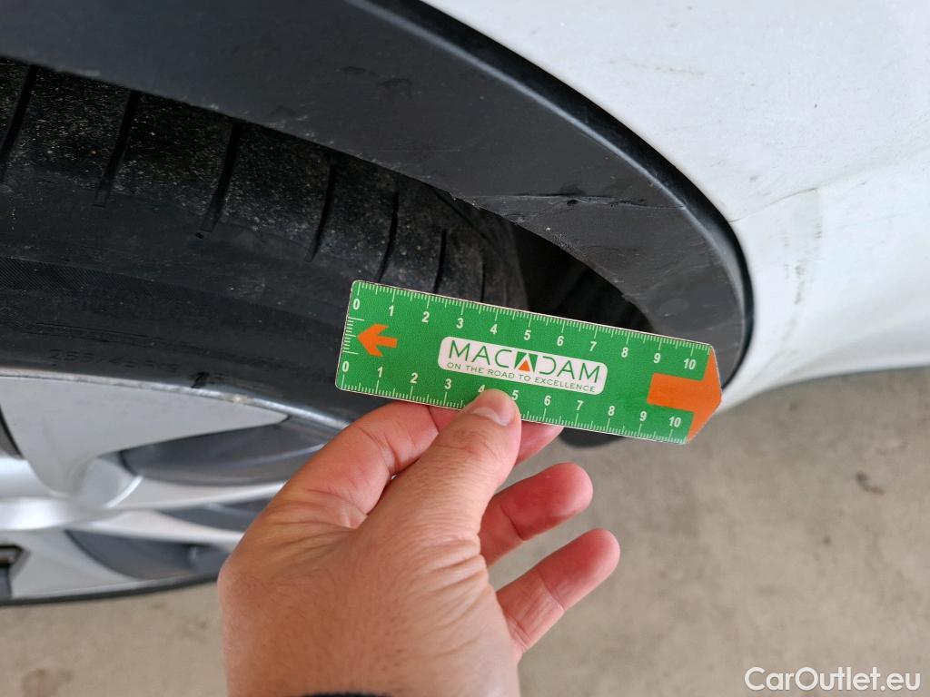  Tesla  Model Y TESLA  / 2021 / 5P / SUV RWD #44