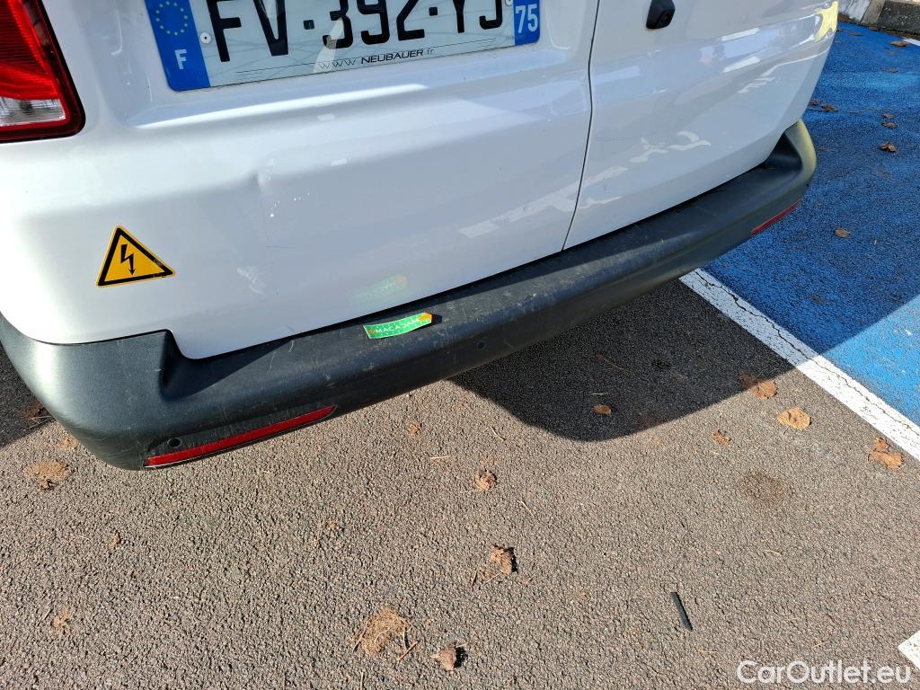  Volkswagen  Transporter VOLKSWAGEN  / 2019 / 4P / Fourgon tôlé 2.0 TDi 150 4MO L1H1 Business Line #11