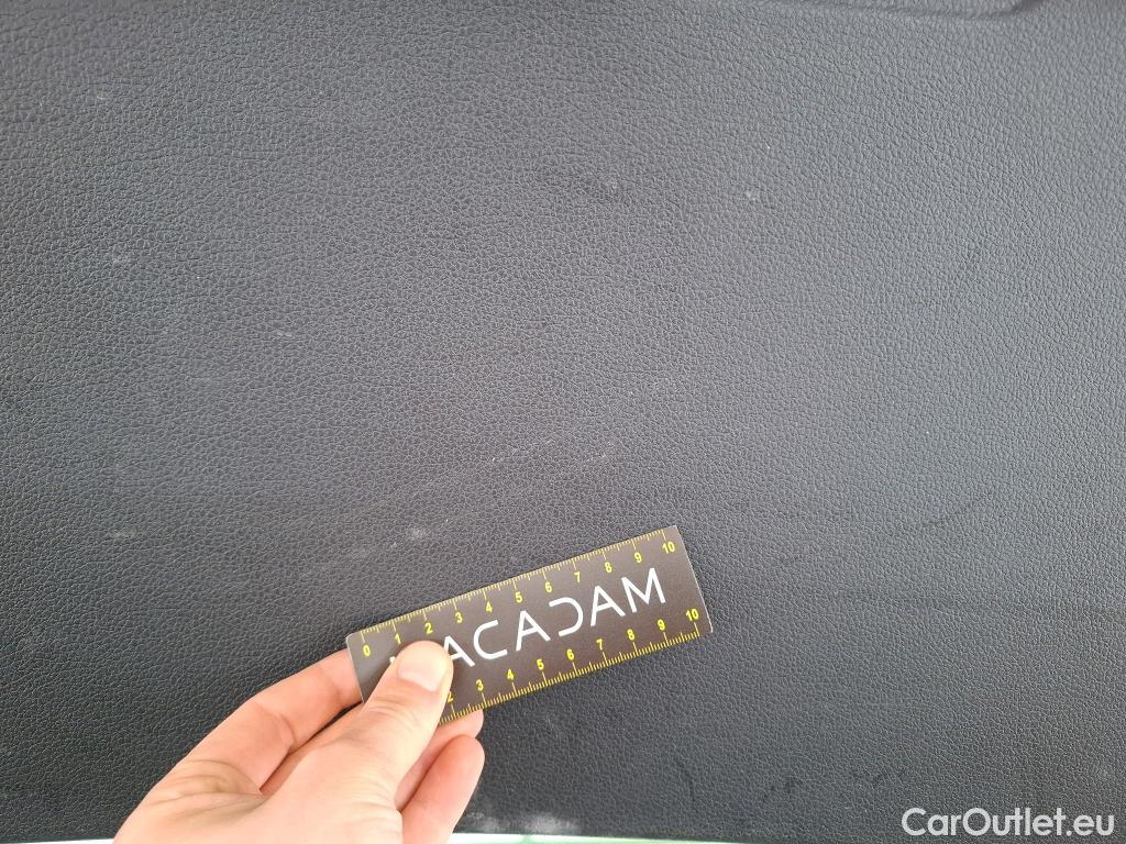  Volkswagen  Passat VOLKSWAGEN  SW / 2019 / 5P / Break 2.0 TDI 150 SCR DSG7 SW LOUNGE #18