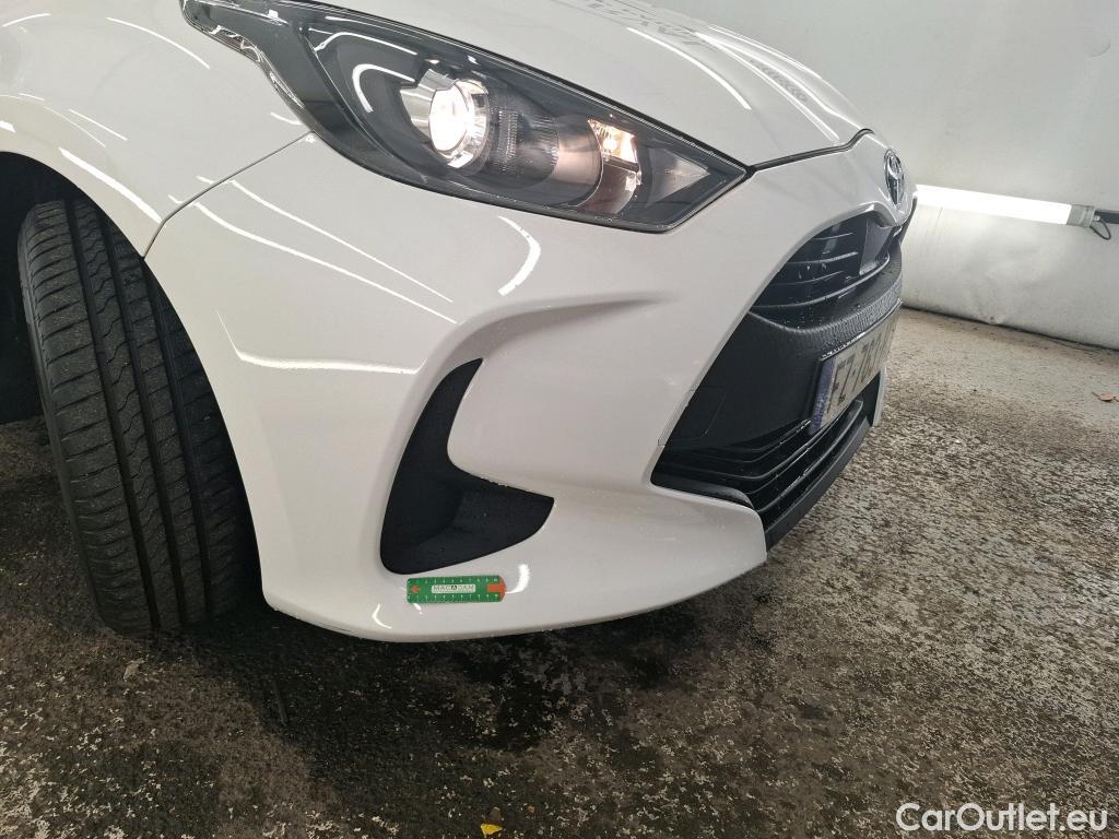  Toyota  Yaris TOYOTA  Hybride / 2019 / 5P / Berline Hybride 116h France #16