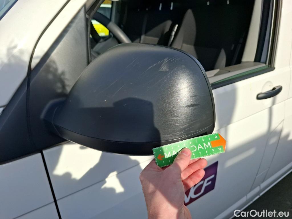  Volkswagen  Transporter VOLKSWAGEN  / 2019 / 4P / Fourgon tôlé 2.0 TDi 150 4MO L1H1 Business Line #1