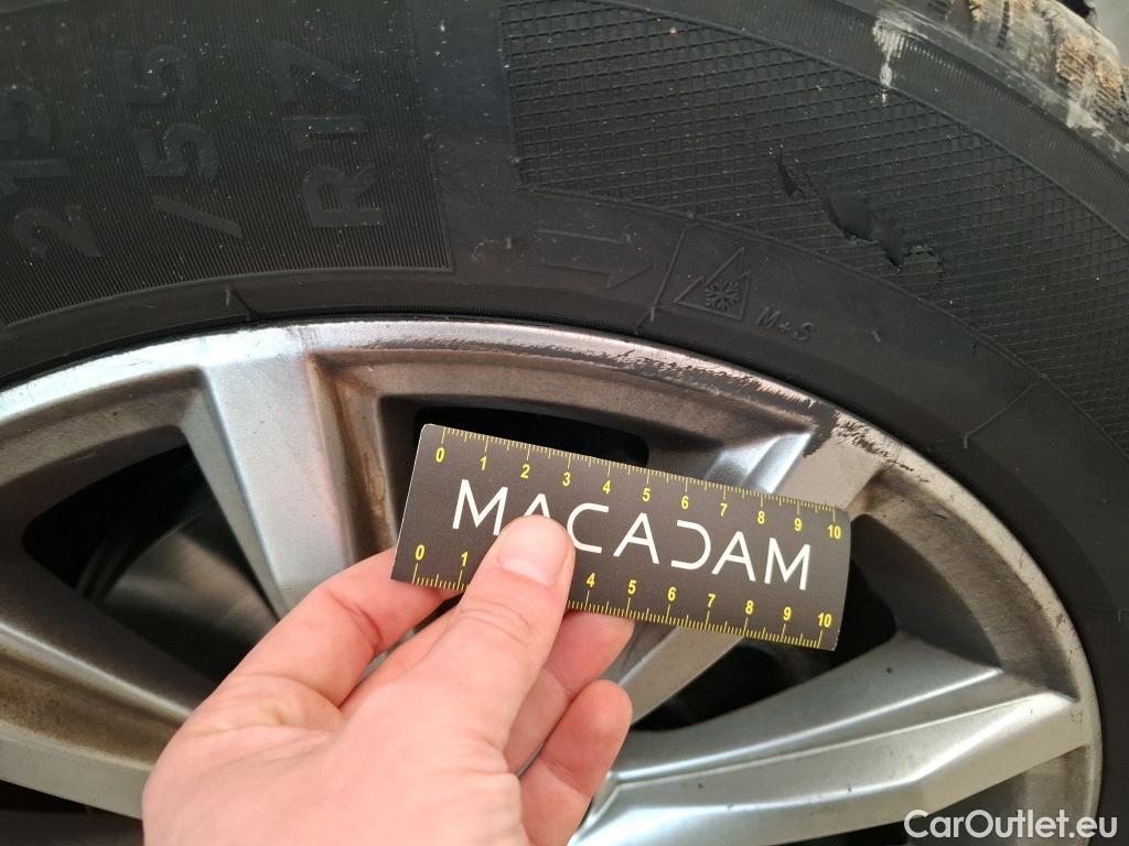  Volkswagen  Passat VOLKSWAGEN  SW / 2019 / 5P / Break 2.0 TDI 150 SCR DSG7 SW LOUNGE #12