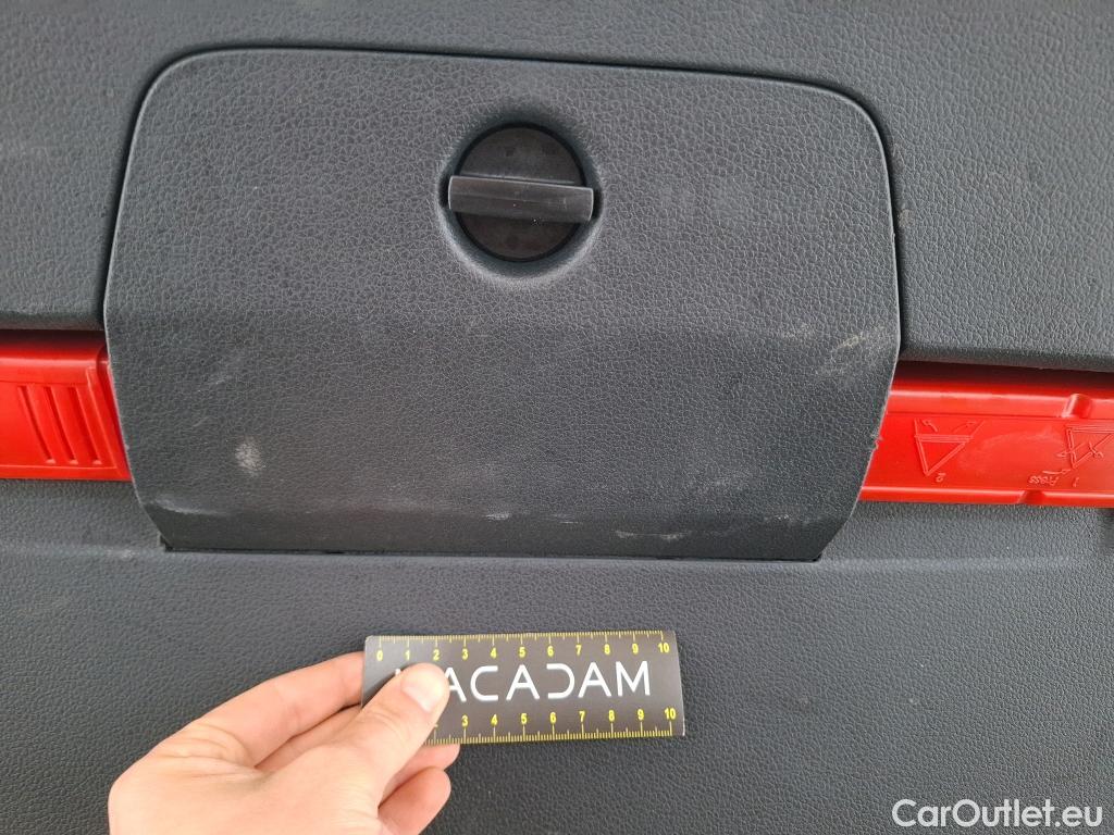  Volkswagen  Passat VOLKSWAGEN  SW / 2019 / 5P / Break 2.0 TDI 150 SCR DSG7 SW LOUNGE #19