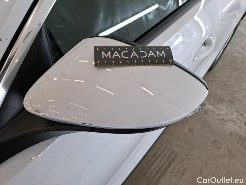  Volkswagen  T-ROC VOLKSWAGEN  / 2017 / 5P / SUV 1.5 TSI 150 EVO LOUNGE BUSINESS DSG7 #19