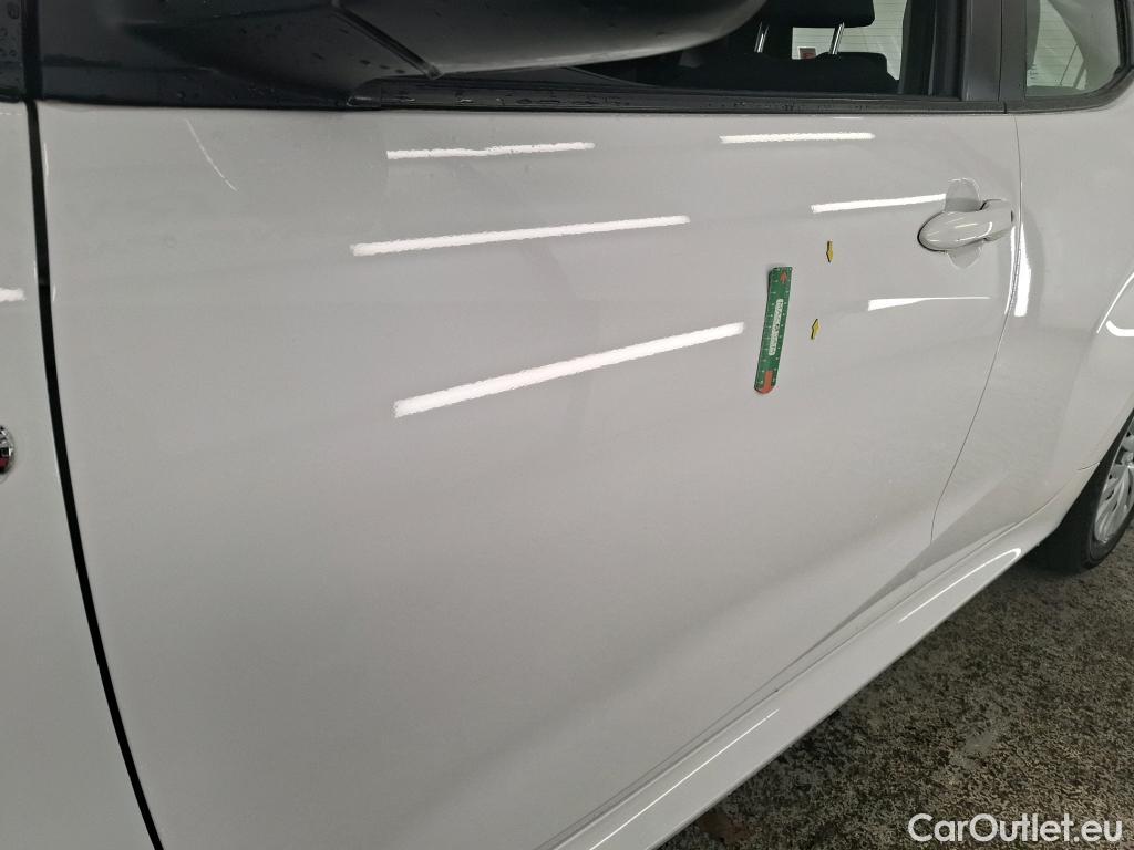  Toyota  Yaris TOYOTA  Hybride / 2019 / 5P / Berline Hybride 116h France #1