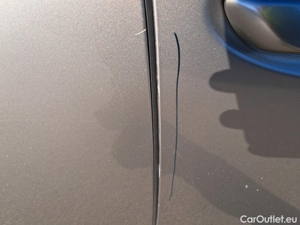  Lexus  UX LEXUS  / 2018 / 5P / todoterreno 2.0 250h Premium #4