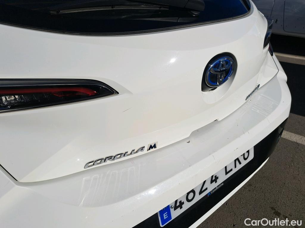  Toyota  Corolla TOYOTA  1.8 125H ACTIVE TECH E-CVT #37