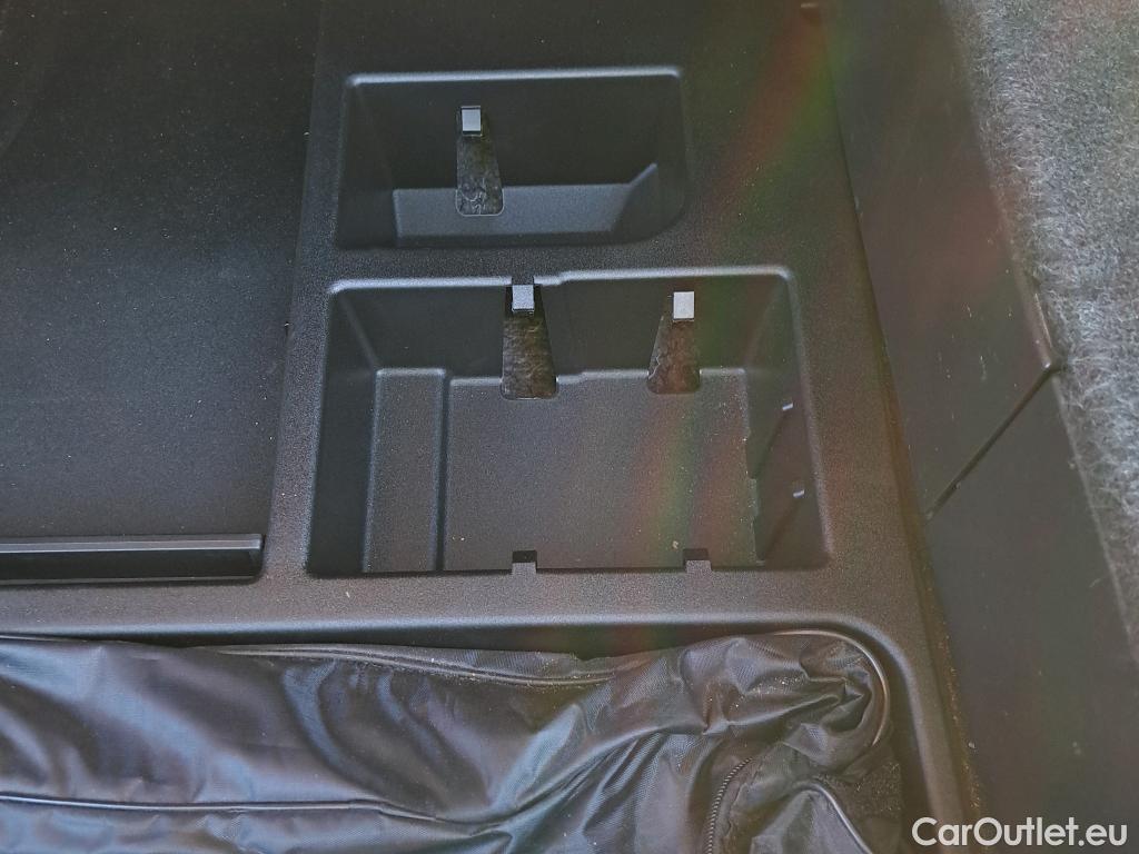  Lexus  UX LEXUS  / 2018 / 5P / todoterreno 2.0 250h Premium #6