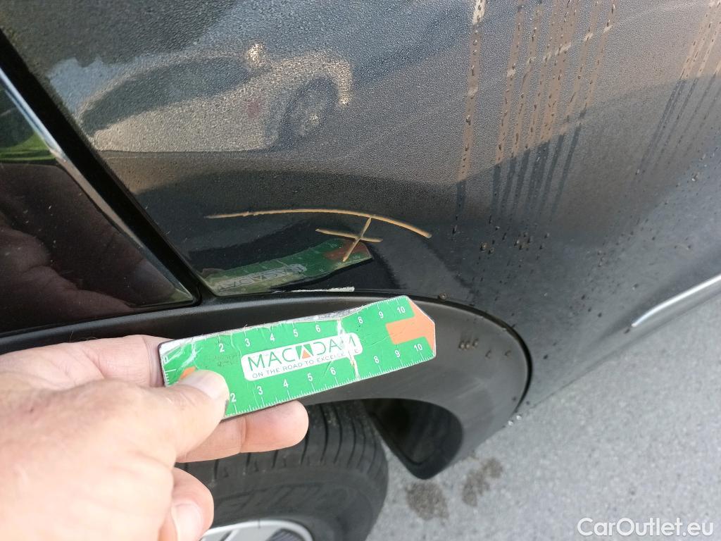  KIA  Niro KIA  1.6 GDi PHEV 104kW (141CV) Drive (AC) #6