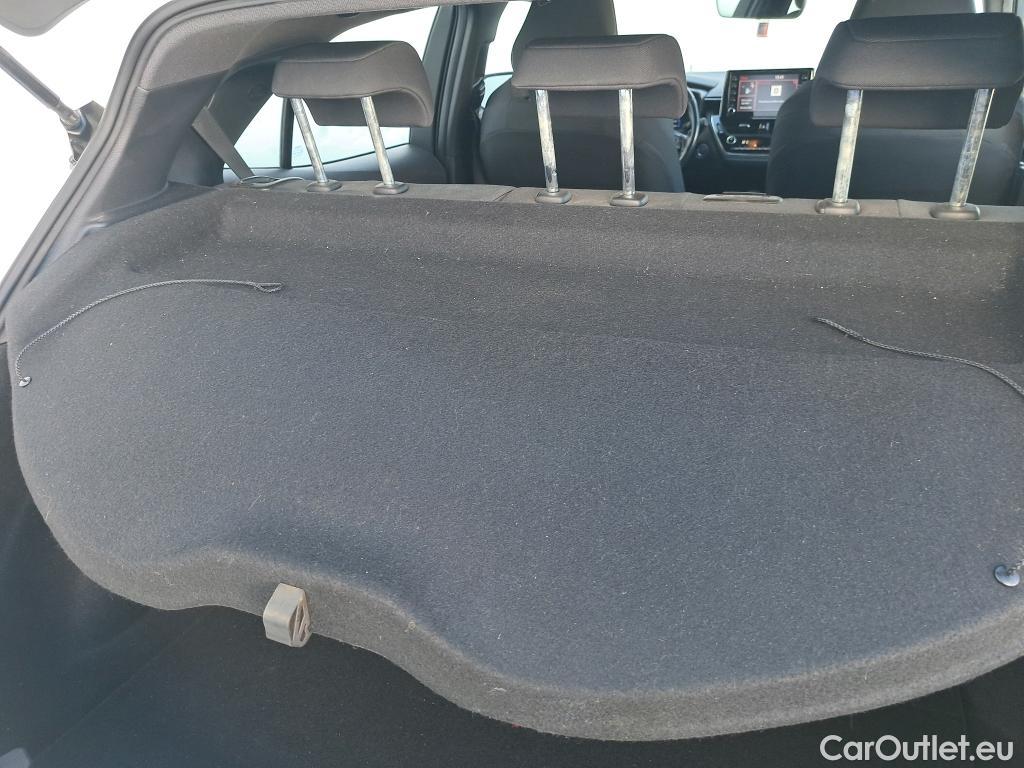  Toyota  Corolla TOYOTA  1.8 125H ACTIVE TECH E-CVT #22