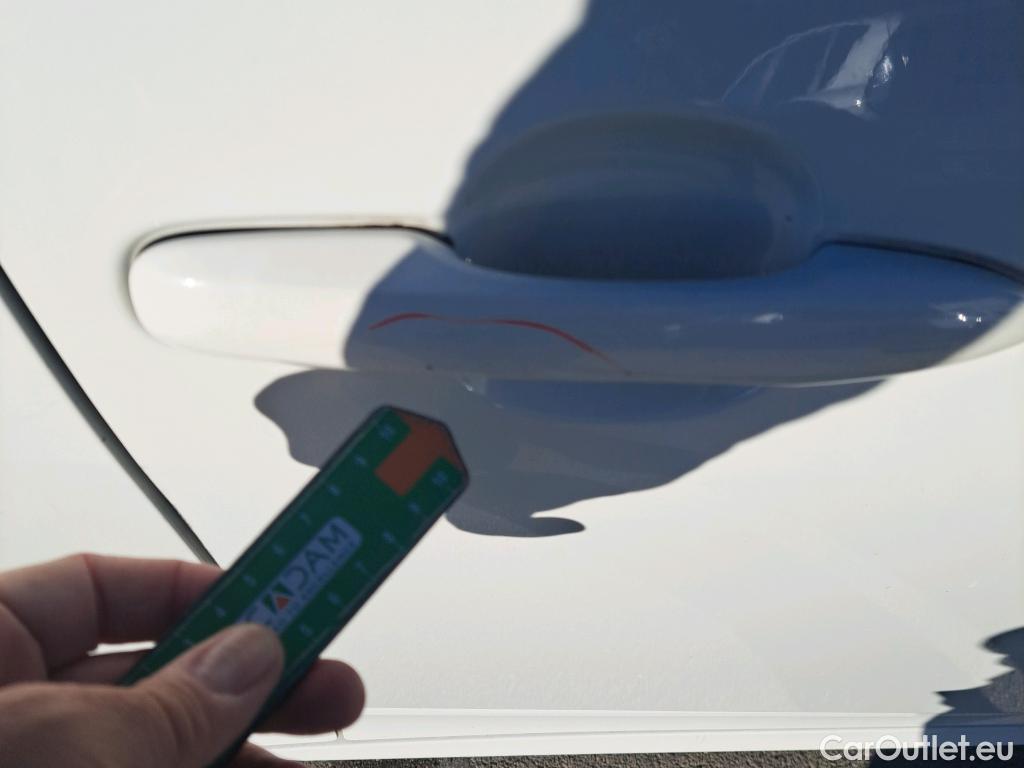  Toyota  Prius TOYOTA  / 2018 / 5P / berlina con portón 1.8  AWD-i #41