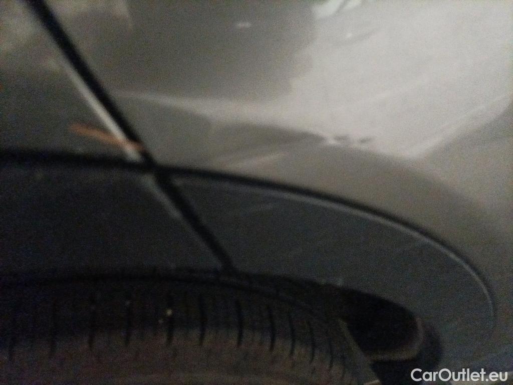  Land Rover  Discovery LAND ROVER  Sport / 2019 / 5P / todoterreno 1.5 I3 PHEV 300 PS AWD Auto S #2