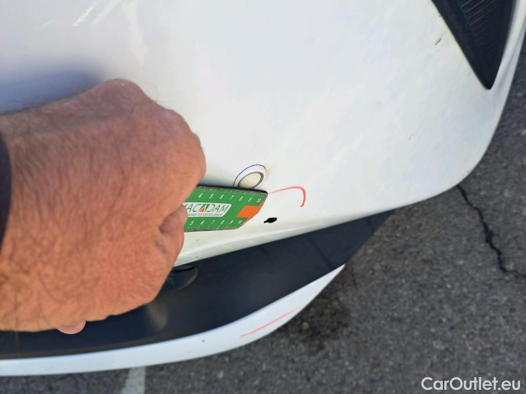  Toyota  Prius TOYOTA  / 2018 / 5P / berlina con portón 1.8  AWD-i #46