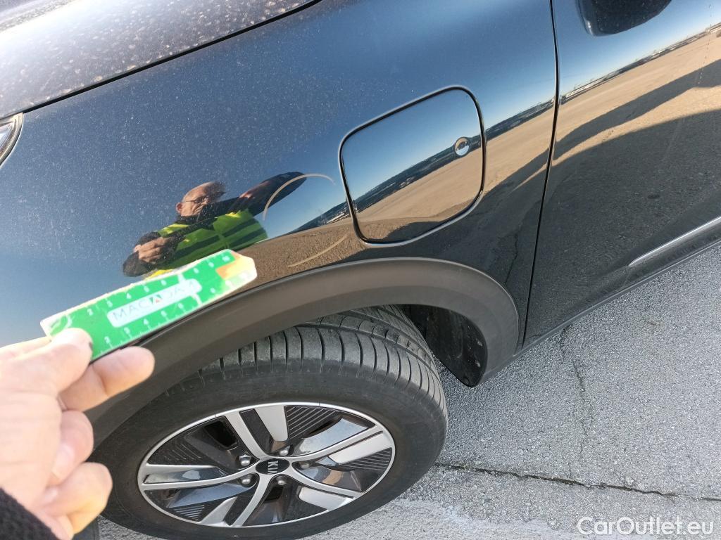  KIA  Niro KIA  1.6 GDi PHEV 104kW (141CV) Drive (AC) #16