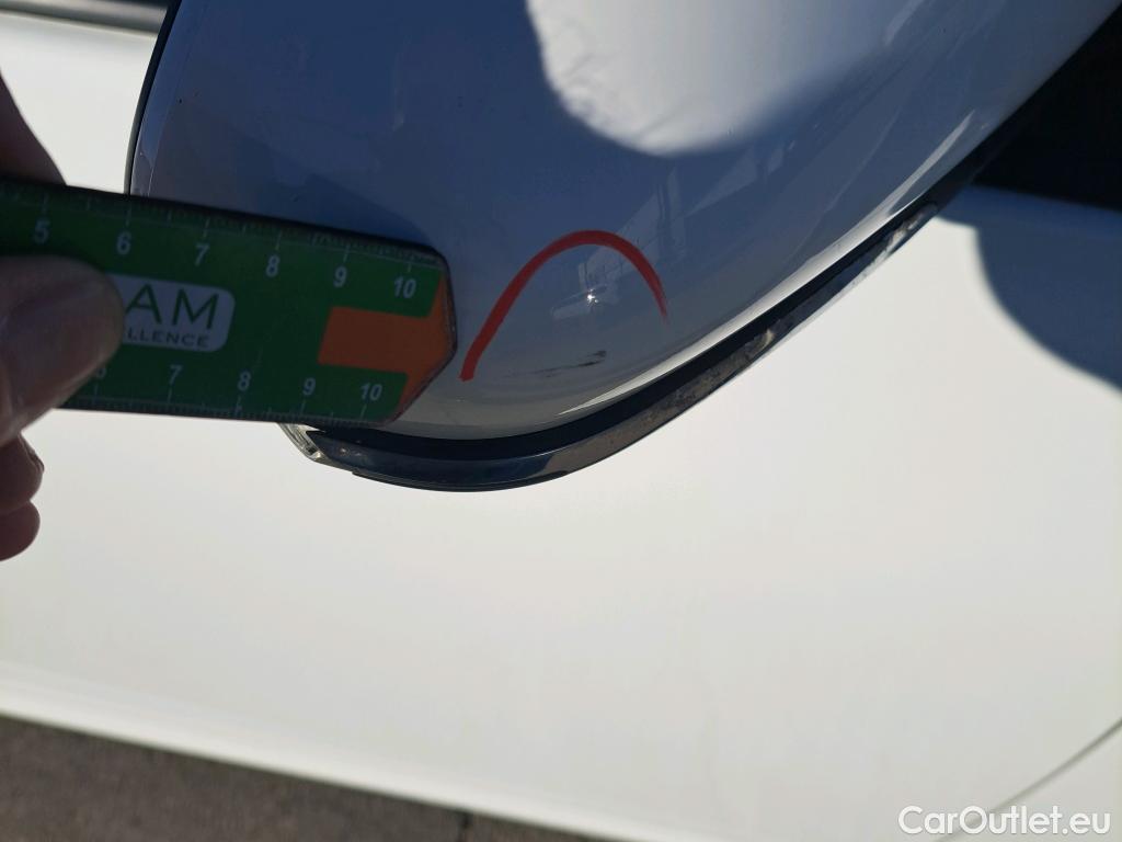  Toyota  Prius TOYOTA  / 2018 / 5P / berlina con portón 1.8  AWD-i #51