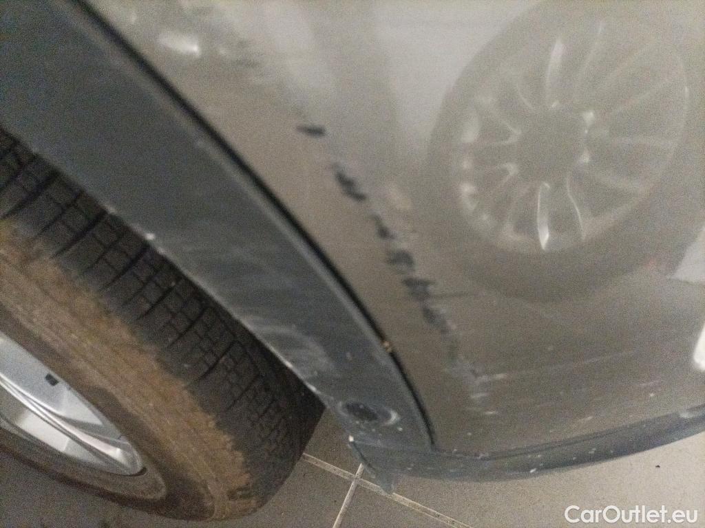  Land Rover  Discovery LAND ROVER  Sport / 2019 / 5P / todoterreno 1.5 I3 PHEV 300 PS AWD Auto S #6