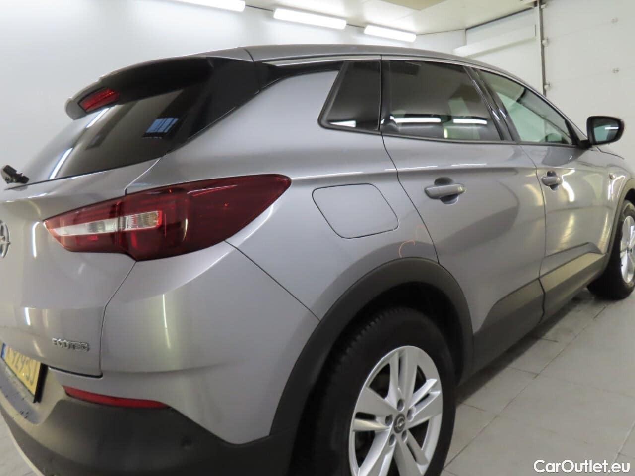  Opel   Grandland X 1.2 Turbo Bus. Eleg. #5