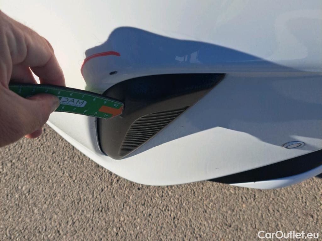  Toyota  Prius TOYOTA  / 2018 / 5P / berlina con portón 1.8  AWD-i #37