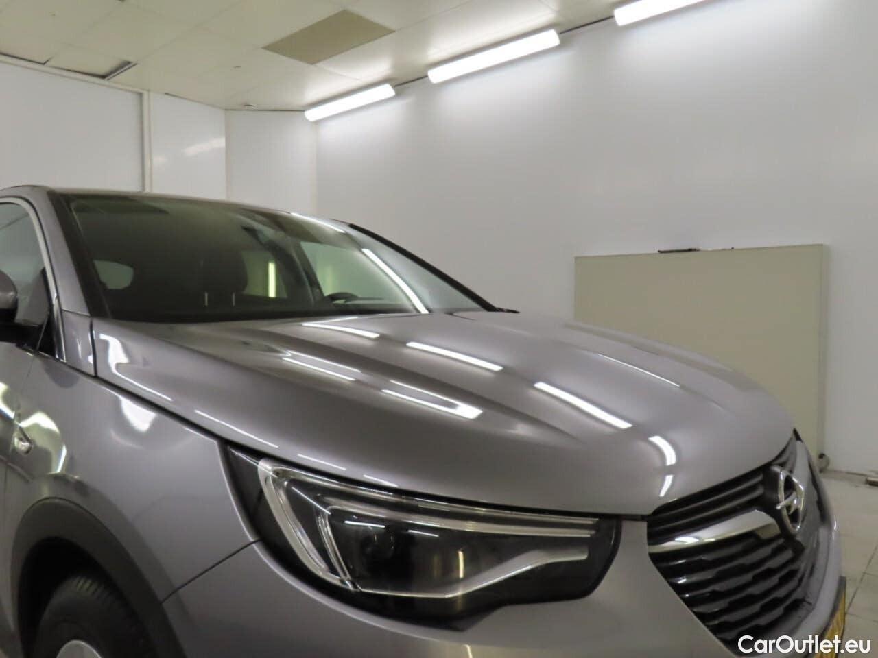  Opel   Grandland X 1.2 Turbo Bus. Eleg. #11