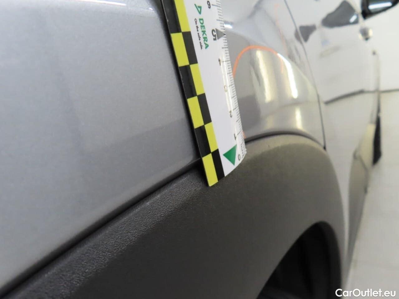  Opel   Grandland X 1.2 Turbo Bus. Eleg. #6