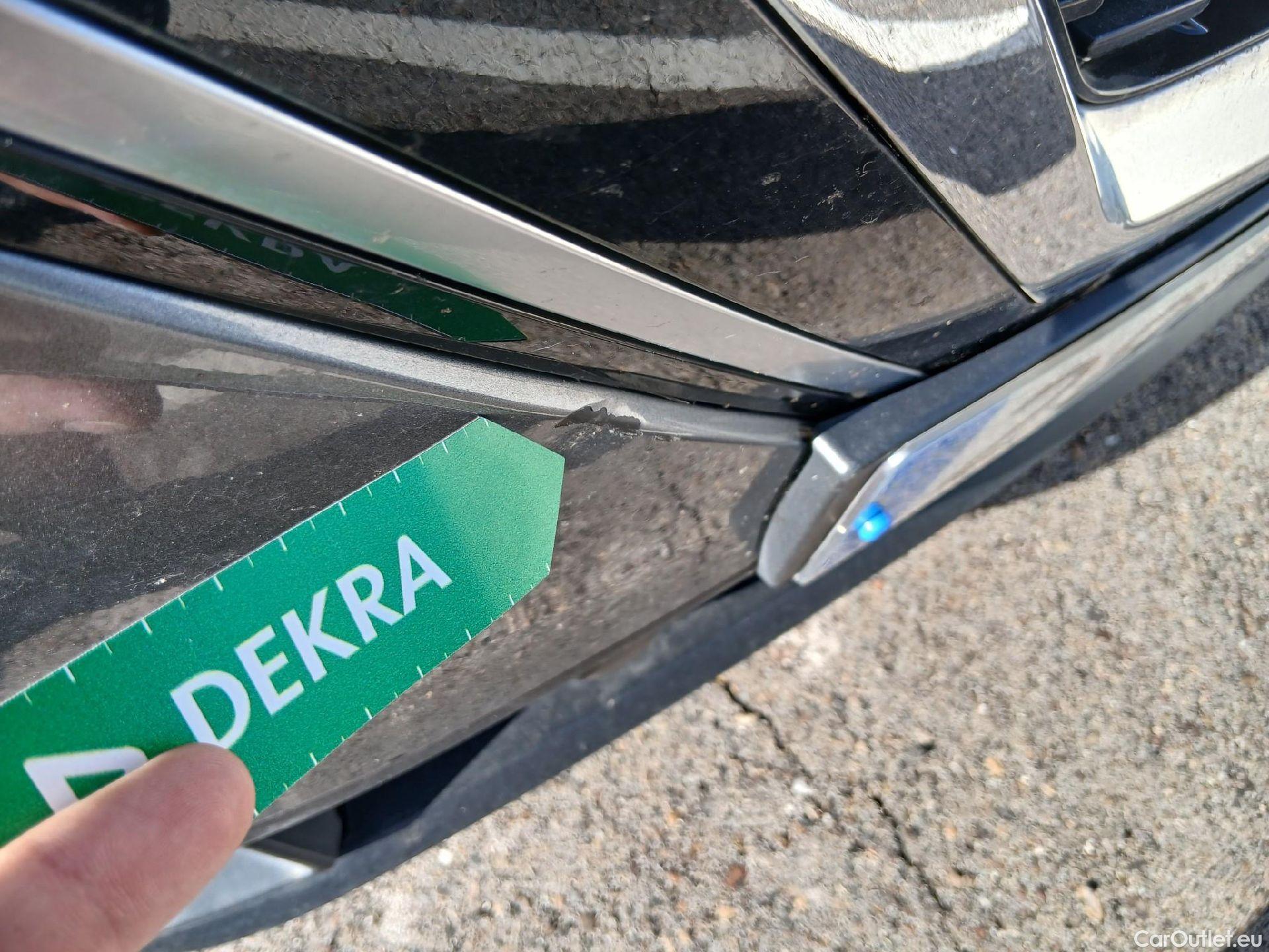  Nissan  Qashqai NISSAN  / 2021 / 5P / todoterreno DIG-T 116kW (158CV) mHEV Xtronic Acenta (AC) #8