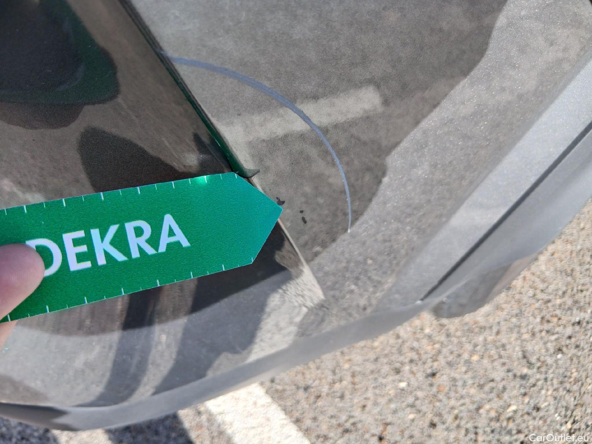  Nissan  Qashqai NISSAN  / 2021 / 5P / todoterreno DIG-T 116kW (158CV) mHEV Xtronic Acenta (AC) #22