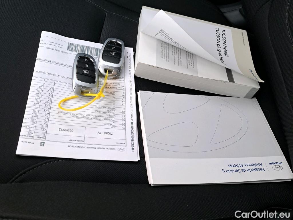  Hyundai  Tucson HYUNDAI  / 2020 / 5P / todoterreno 1.6 TGDI 169kW HEV Tecno Auto 2C #8