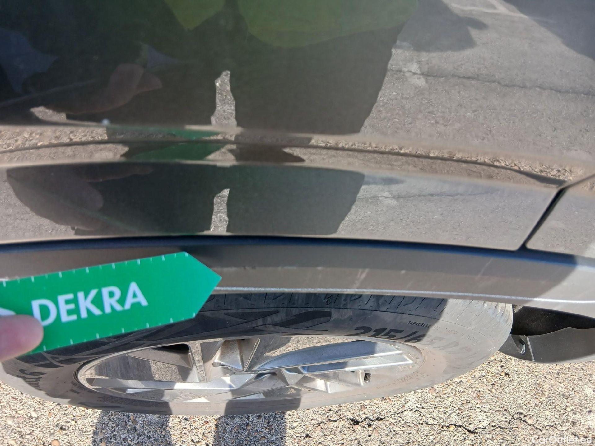  Nissan  Qashqai NISSAN  / 2021 / 5P / todoterreno DIG-T 116kW (158CV) mHEV Xtronic Acenta (AC) #26