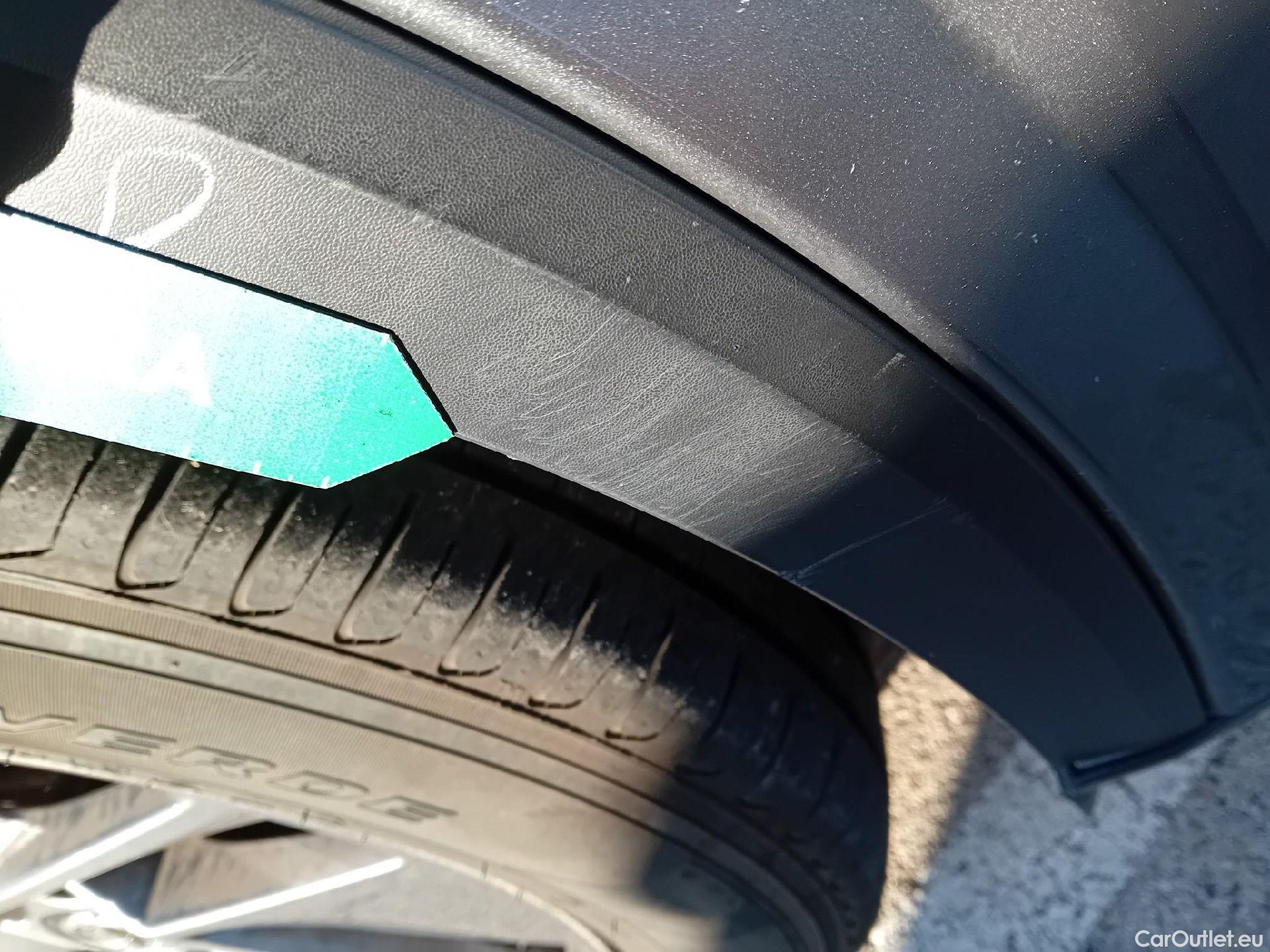  Nissan  Qashqai NISSAN  / 2021 / 5P / todoterreno DIG-T 116kW (158CV) mHEV Xtronic Acenta (AC) #5