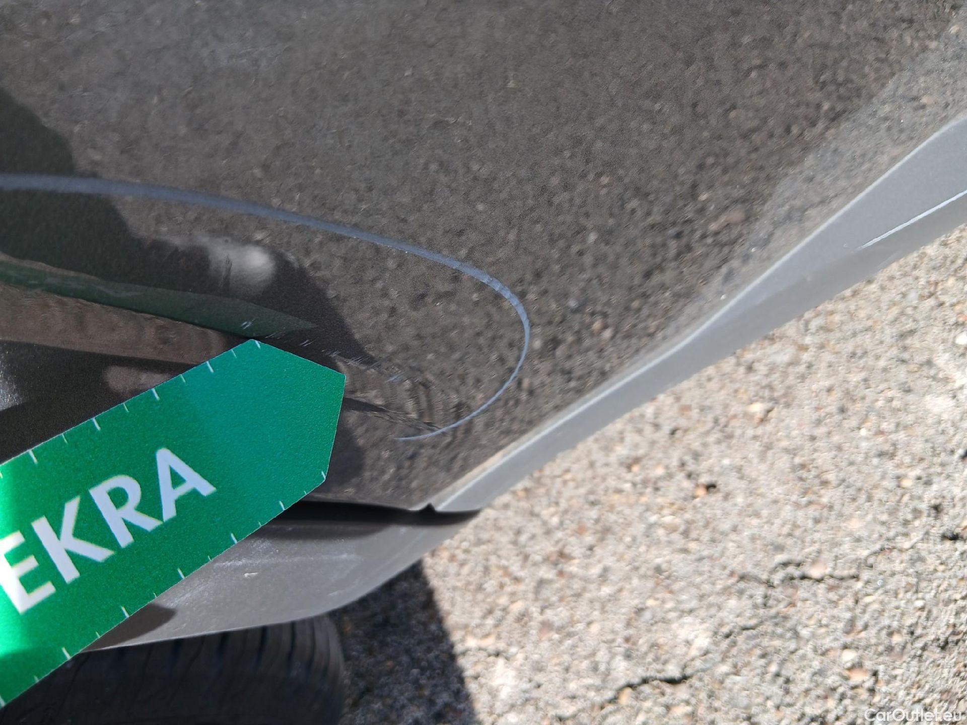  Nissan  Qashqai NISSAN  / 2021 / 5P / todoterreno DIG-T 116kW (158CV) mHEV Xtronic Acenta (AC) #30