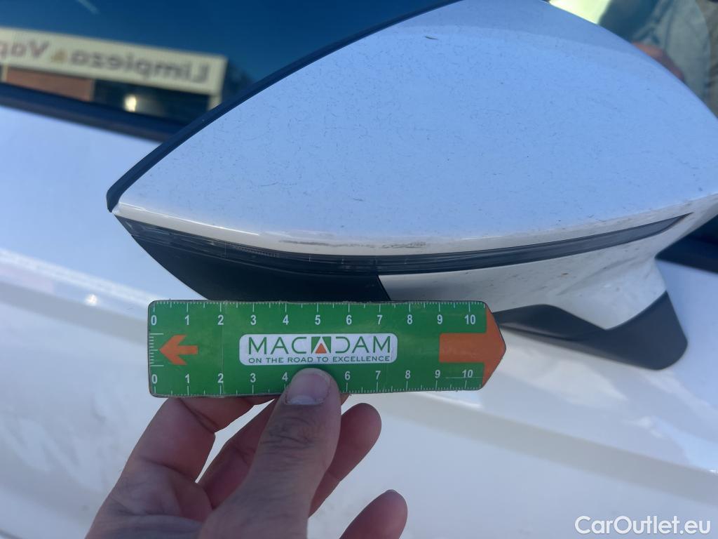  Seat  Ibiza SEAT  / 2017 / 5P / berlina con portón 1.0 MPI 59kW (80CV) Reference Plus(SP) #17