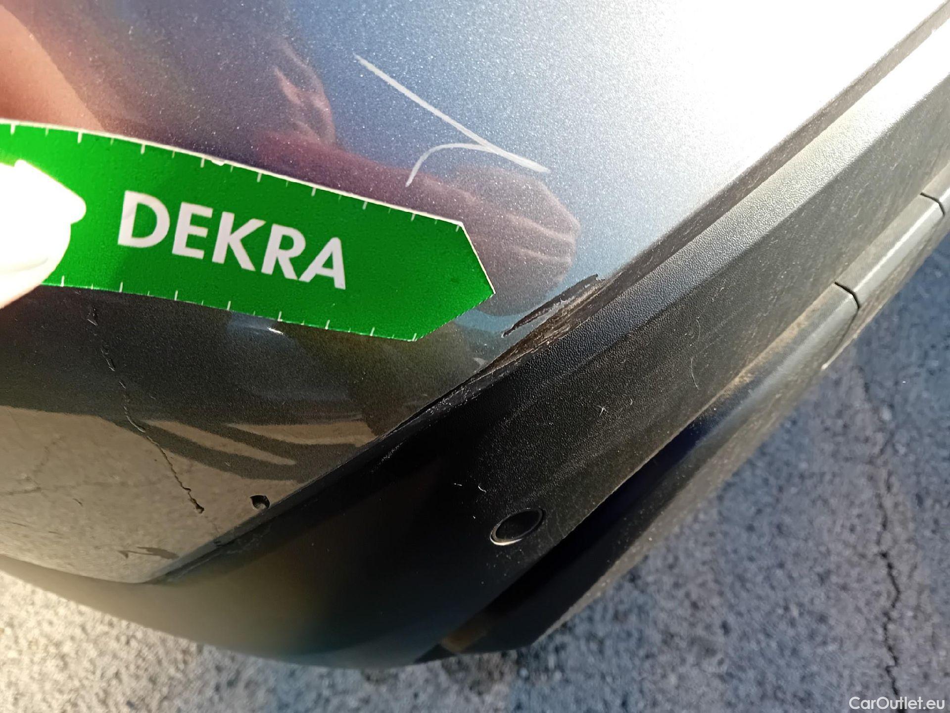  Nissan  Qashqai NISSAN  / 2021 / 5P / todoterreno DIG-T 116kW (158CV) mHEV Xtronic Acenta (AC) #21