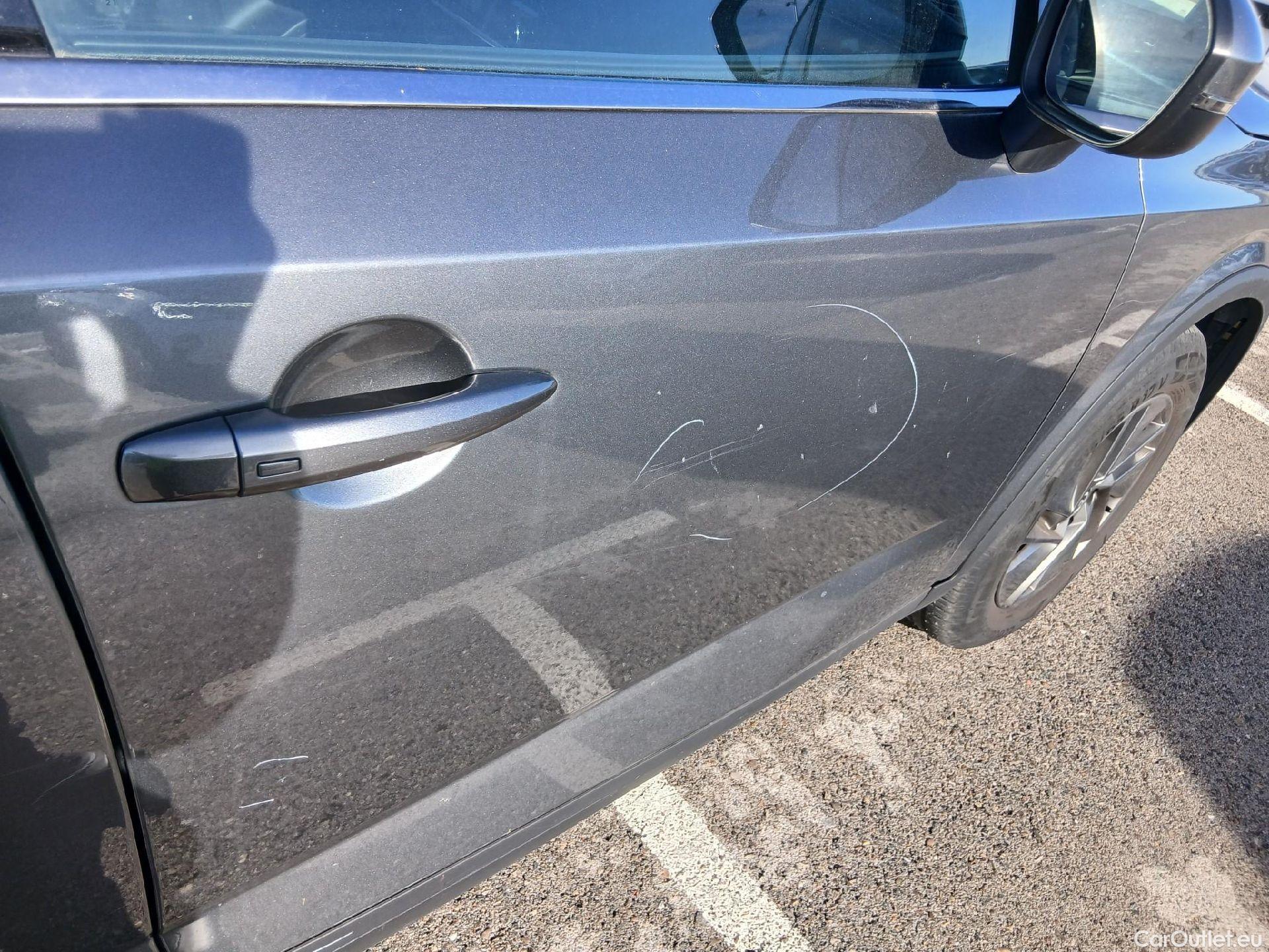  Nissan  Qashqai NISSAN  / 2021 / 5P / todoterreno DIG-T 116kW (158CV) mHEV Xtronic Acenta (AC) #35