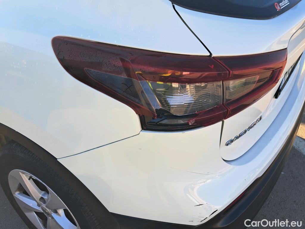  Nissan  Qashqai NISSAN  / 2017 / 5P / todoterreno DIG-T 103 kW (140 CV) E6D ACENTA #3