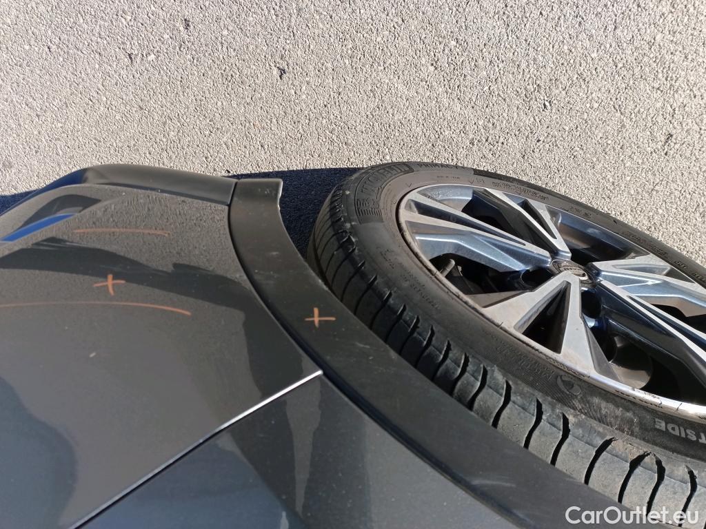  Nissan  Qashqai NISSAN  / 2017 / 5P / todoterreno DIG-T 103 kW (140 CV) E6D N-CONNECTA #27