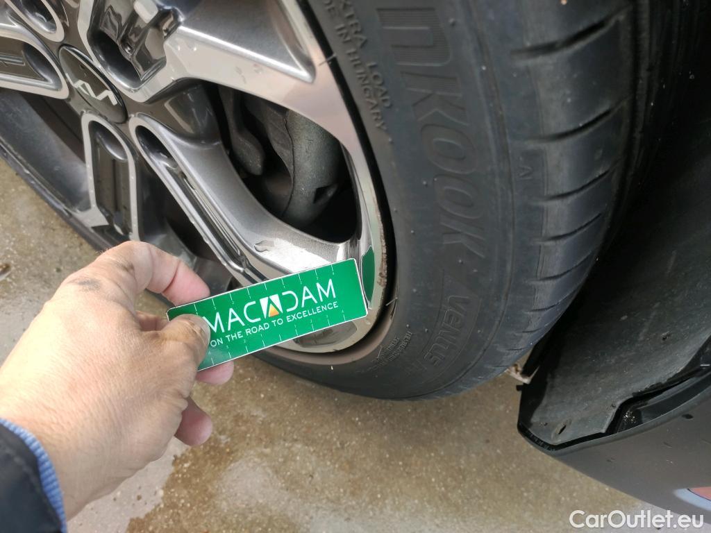  KIA  XCeed KIA  / 2019 / 5P / todoterreno 1.6 GDi PHEV 104kW (141CV) eTech #4